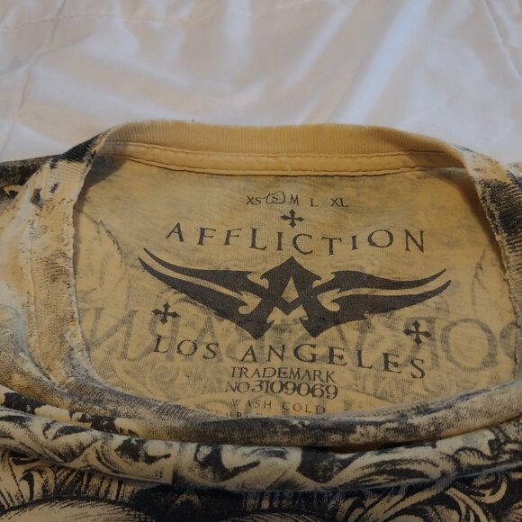 Affliction Tee - Picture 4 of 6